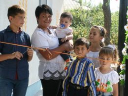 Rodica CARPENCO cu cei cinci copii ai săi