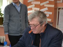 Primarul Valeriu VARMARI,
Hăsnășenii Mari