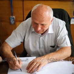 Ion PRODAN, semnează actele de recepţionare a lucrărilor