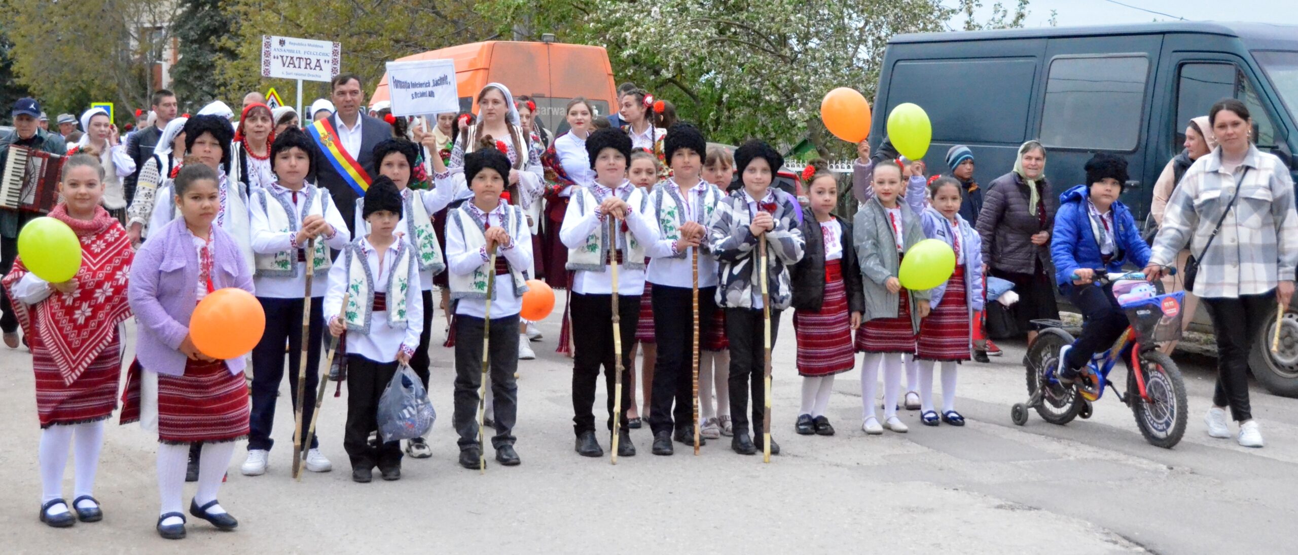 Frumoase tradiții păstorești la Festivalul „Sună tălăncile”
